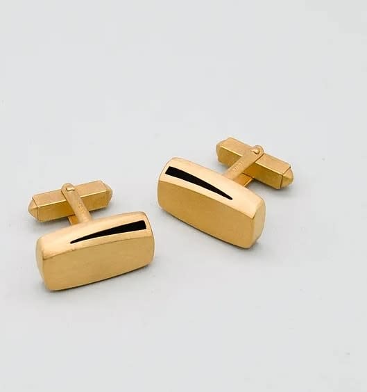 Cufflinks