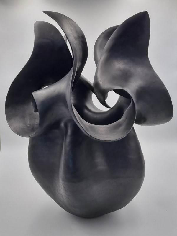 Astrid Dahl, Volatus (black), 2024