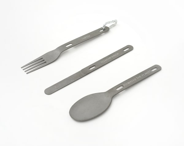 Luca Campestri 卢卡·坎佩斯特里, Watering the plants 给植物浇水, 2025