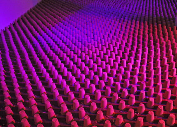 Carlos Betancourt, En la Arena Sabrosa, NY, (partial view of installation, 2005