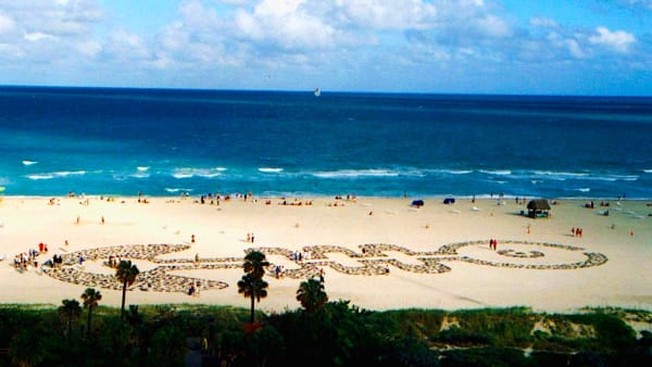 Carlos Betancourt, Sound Symbols Project, site specific installation, Miami Beach, Florida (overall view), 2000