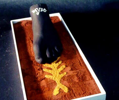 Carlos Betancourt, Aya, in Pigment Box, 1997