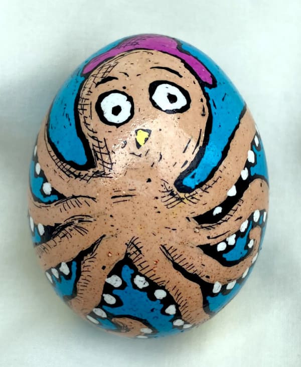 dyed egg showing octopus