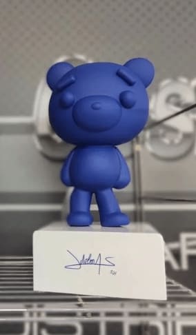 “Teddy Bleu Klein”, sculpture by Jonathan Delmas artist from Hay Les Roses, France. Available at Carousel Fine Art Chicago.