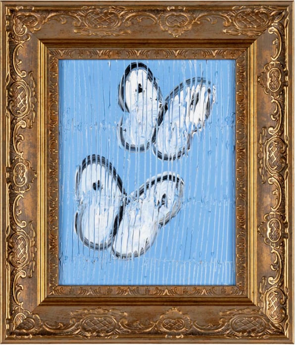 “Flight”, painting by Hunt Slonem artist from Kittery, Maine. Available at Carousel Fine Art Chicago. The artist’s technique involves oil and is known for his neo-expressionist paintings of butterflies, rabbits, and tropical birds. His work embraces the beauty of nature, adding a nurturing, spiritual effect to his creations. Colors of this work : Blue, Grey, White, Black
