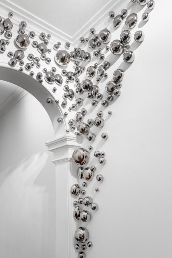 Juz Kitson, When the sun comes out... the moon disappears, 2025