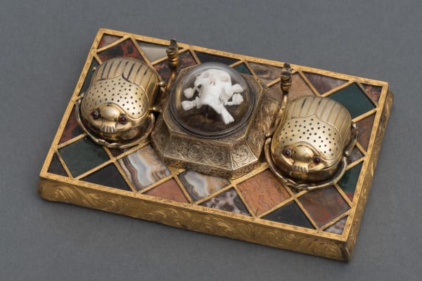 MEMENTO MORI INKWELL, England, 19th Century