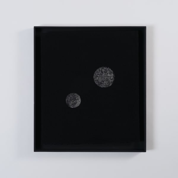 Richard McVetis, White Circle on Black II, 2022