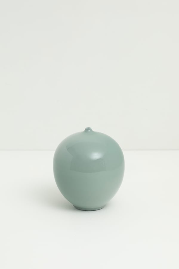 Jaejun Lee, Vessel Pebble, 2025