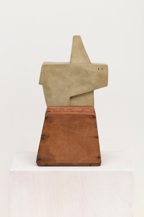 Alejandro Corujeira Amarrador solar [The sun's clasp], 1993 Ceramic and polychrome wood 33 x 18 x 16 cm 13 x 7 1/8 x 6 1/4 in