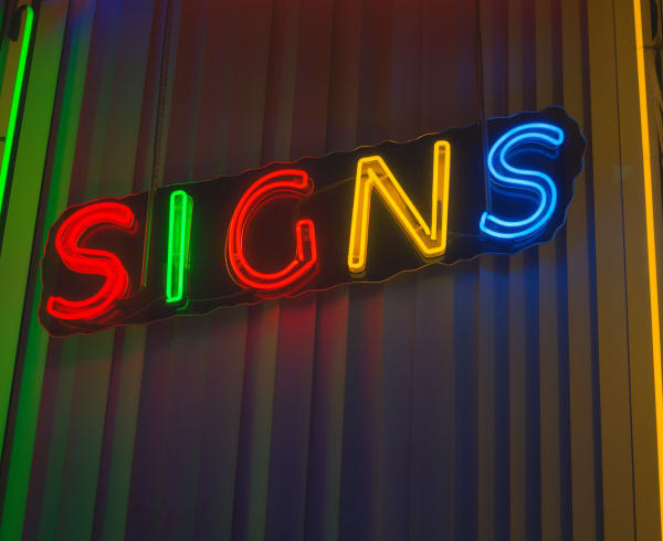 Tova Mozard, Signs, 2023