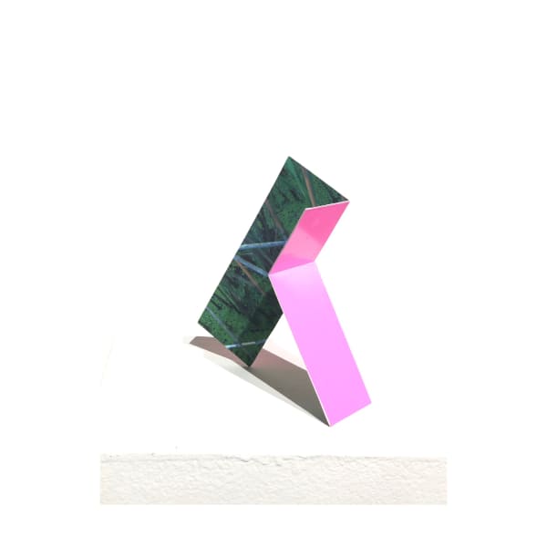 Mar Hester, One cut/two folds, 2021