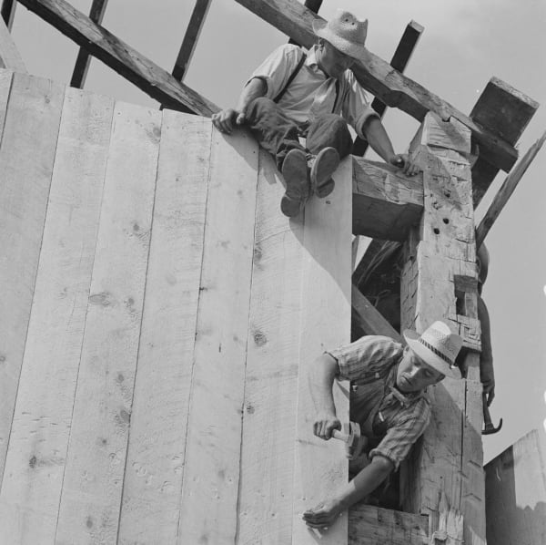 Barn Raising 4