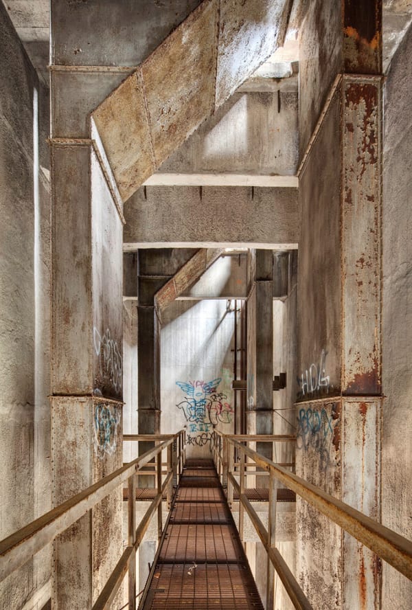 Darris Lee Harris, Damen Grain Silo #61