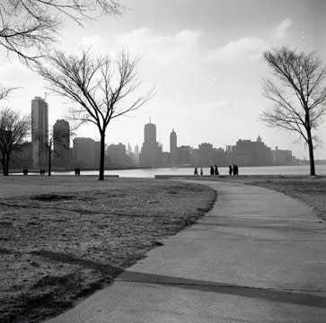 John Hendry, O-90 Skyline Near North Ave, 1964