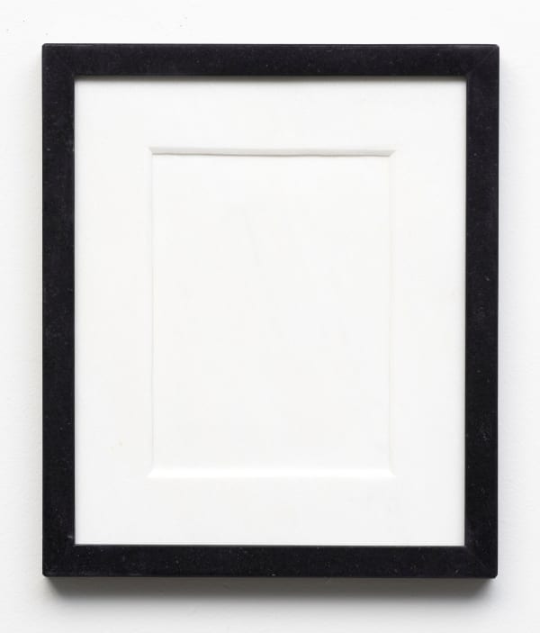 Andreas Blank, The Imprint of the Space Someone Used (weißer Rahmen), 2017