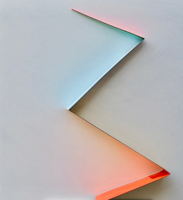 Suzanne Blank Redstone, Zigzag