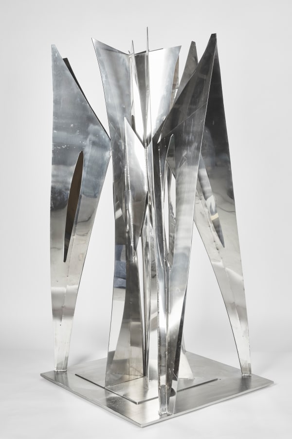 Pablo Atchugarry Mariposa de la Vida, 2022