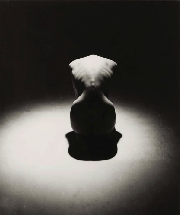 Erwin Blumenfeld, Violin Back, New York, 1943