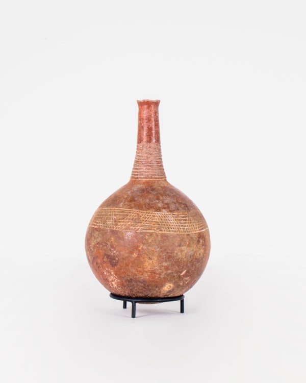 Inland Niger River Delta D'jenne culture, earthenware bottle, 1,200-1,400 AD