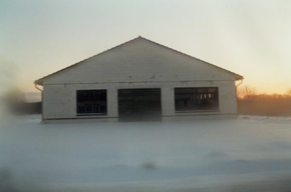 Frank Mädler, Haus im Schnee, 2002