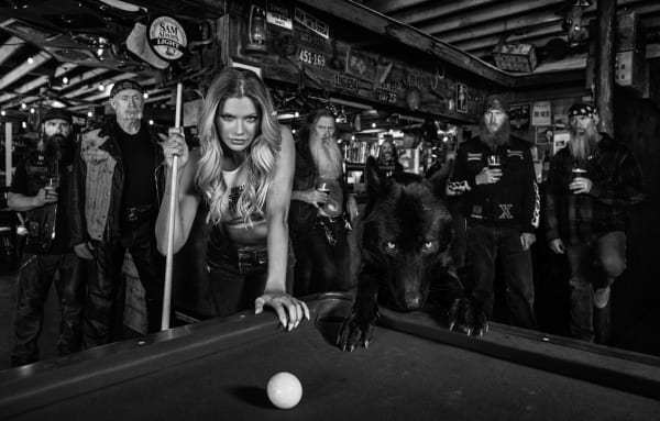 David Yarrow, The Girl and the Wolf