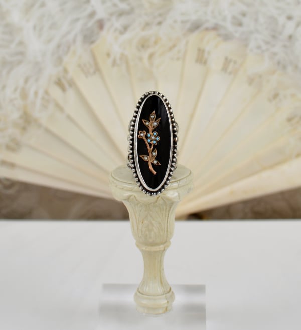 Jill Garber, ELONGATED BLACK ONYX MEMORIAL MEDALLION WITH 14 KARAT GOLD FLORAL SPRAY RING