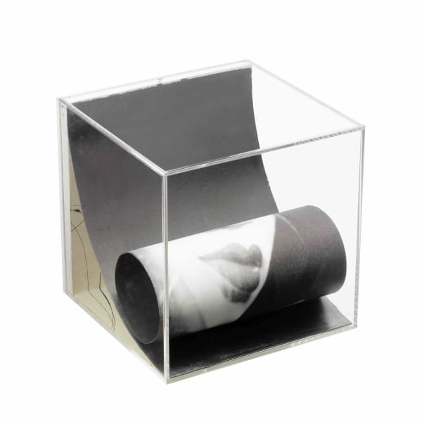 Margarita Gluzberg, Roll , 2017