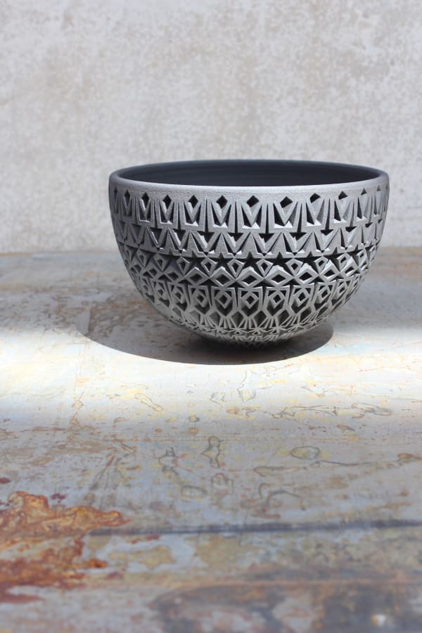 Amberlea McNaught, Black Bowl, 2017