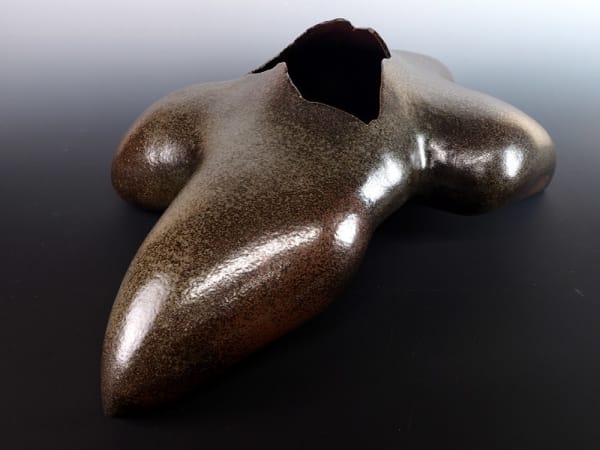 Takiguchi Kazuo 滝口和男, Iron Glazed Sculpture Untitled 無題