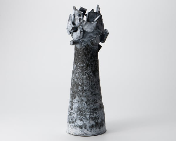 Yasuhara Kimei 安原喜明, Flower Vase with Matte Black Glaze and Linear Engraving 炻器線彫文花挿, Circa 1961