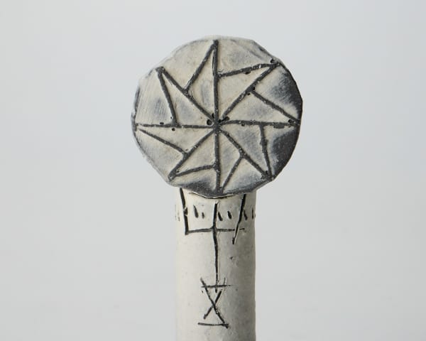 Kato Kiyoyuki 加藤清之, Flower Vessel No. 1 with White Glaze on Black Clay 黒土白泥彩花入