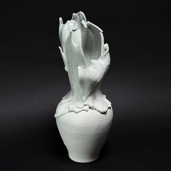 Kato Mami 加藤真美, No.8 Frost glazed flower vase" Kishibe", white, 2023