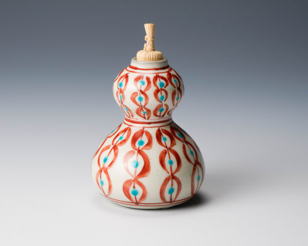 Hara Kiyoshi 原 清 - Gourd shaped bottle with Aka-e decoration