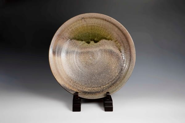 Takeuchi Kimiaki 竹内公明, Large Tokanome Plate 灰釉大皿
