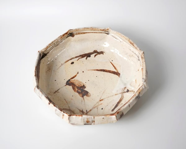 Tsuboshima Dohei 坪島 圡平, Shino octagonal bowl/platter with heron painting 志野さぎ絵八角鉢, 2007's