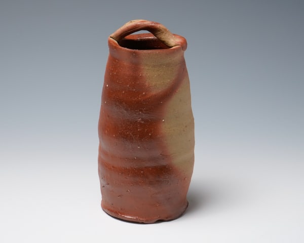 Kakurezaki Ryuichi 隠崎隆一 - Bizen Flower Vase