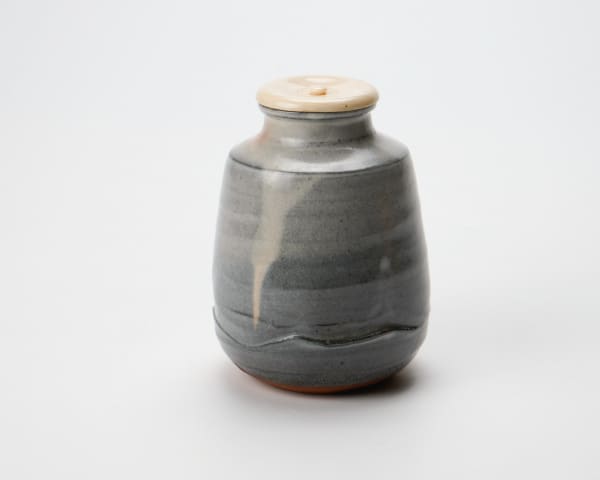 Yamato Yasuo 大和保男, Hagi tea caddy