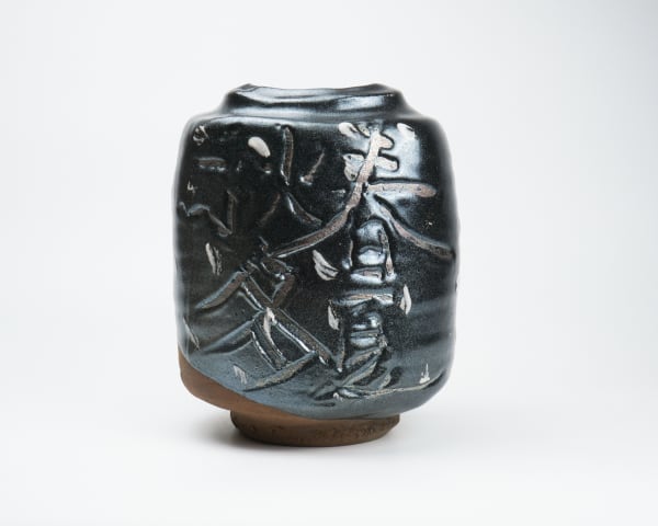 Shimizu Uichi 清水 卯一, Jar with Finger-Scraped Calligraphic "Four Seasons" Pattern and Gloss Iron glaze