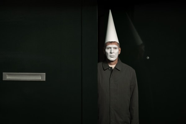 Erwin Olaf, April Fool 09.30 am, 2020