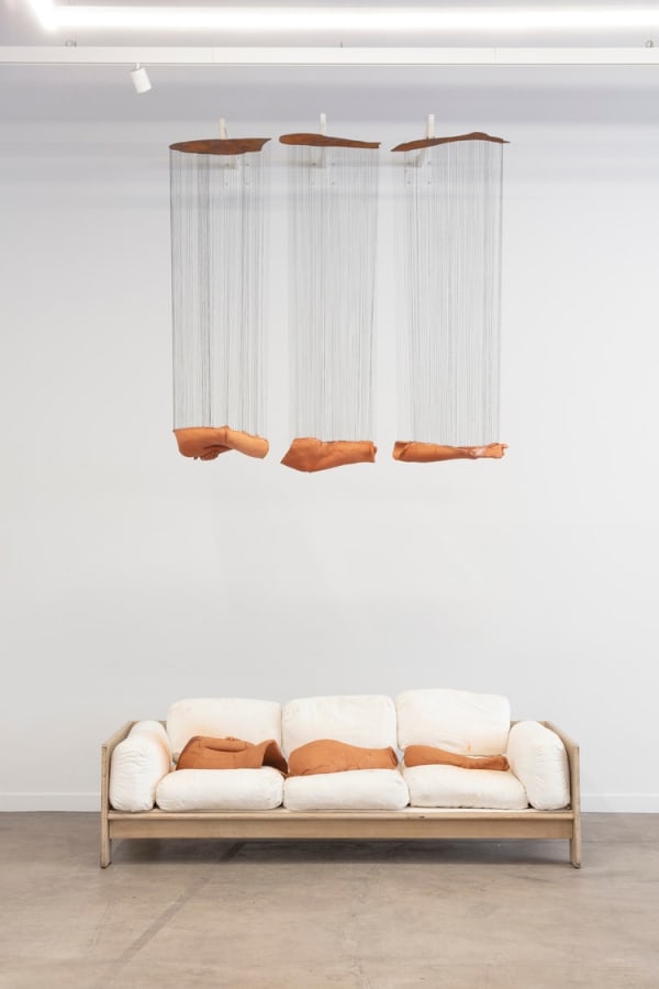 Roksana Pirouzmand, The Past Seeps Through the Present, 2022
