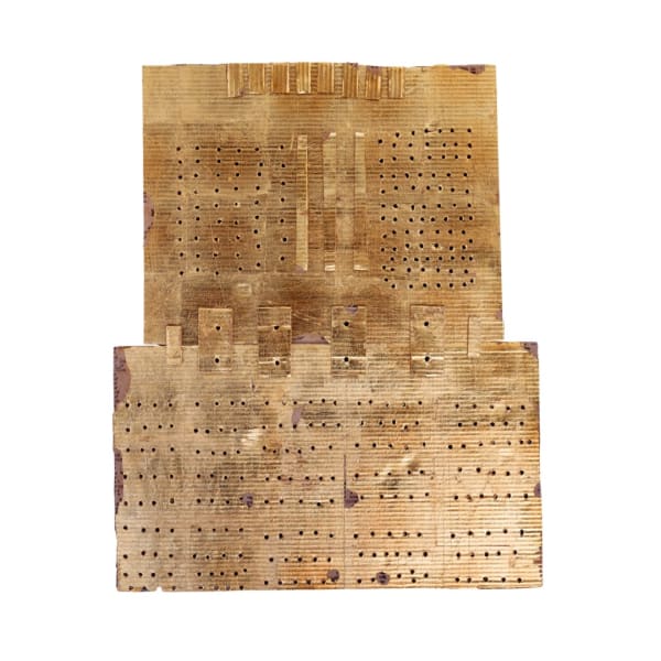 Shadi Yasrebi, Golden Golden Wall, 2021