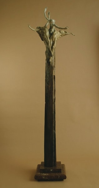 Three Graces, Column