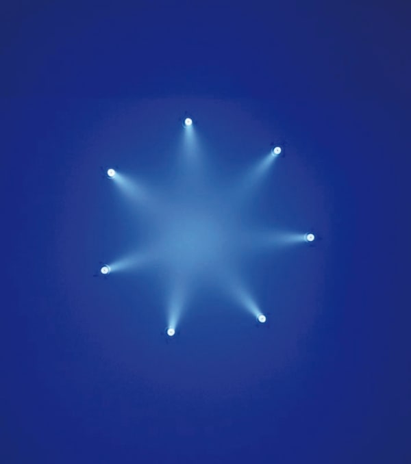 Ann Veronica Janssens, Bluette, 2006