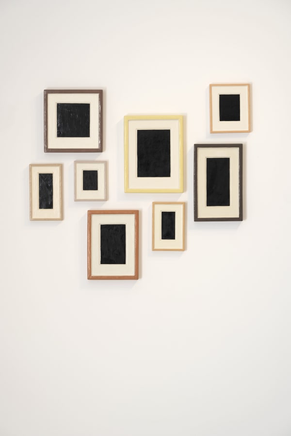 Allan McCollum, Collection of eight small plaster surrogates, 1982-1993