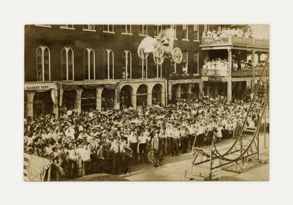 Courtright Studio, "Dog Dive" at the Fort Madison Street Fair, 1915