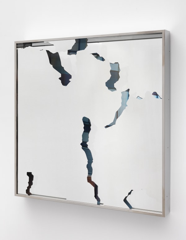 WANG Ningde Negative Light / Infinite Fill No.16 负光/无限填充 No.16, 2023 Mirror, photography, mirror-finish stainless steel 高透镜子、照片、镜面不锈钢 100 × 100 × 10 cm Unique 唯一版本