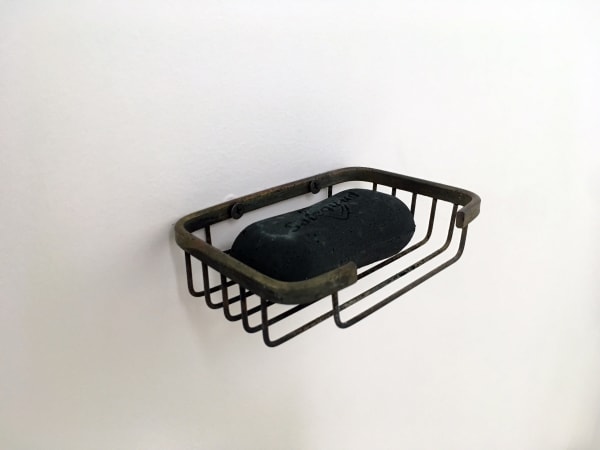 ZHANG Ruyi Soap– 13 香皂─ 13, 2017 Concrete, soap holder 混凝土、香皂架 9 x 5 x 3 cm (soap 香皂), 12.7 x 8.4 x 3.5 cm (soap holder 香皂架)