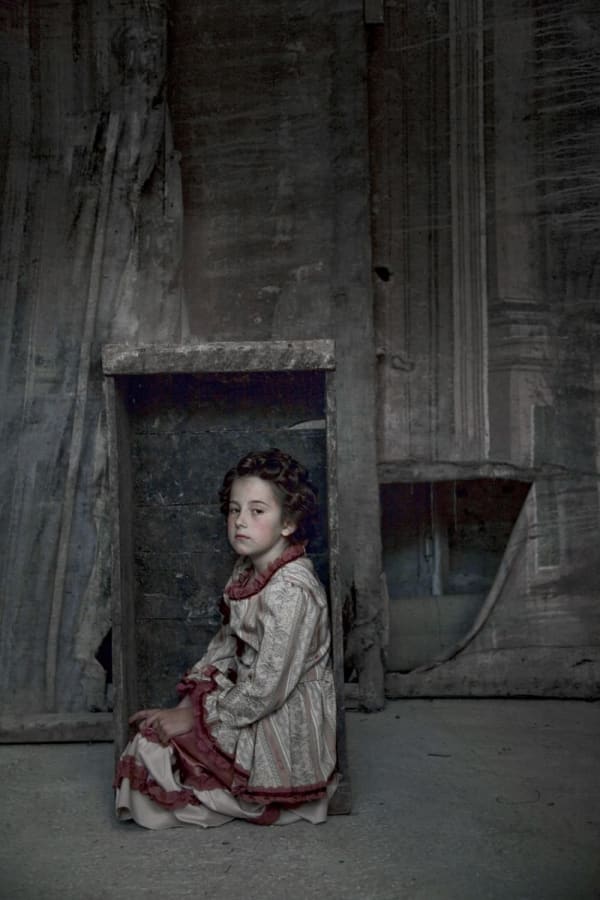 Arash Radpour Lorenza Degli Azzoni - Series 1/3 , 2008 Lambda Stamp 40 x 60 cm