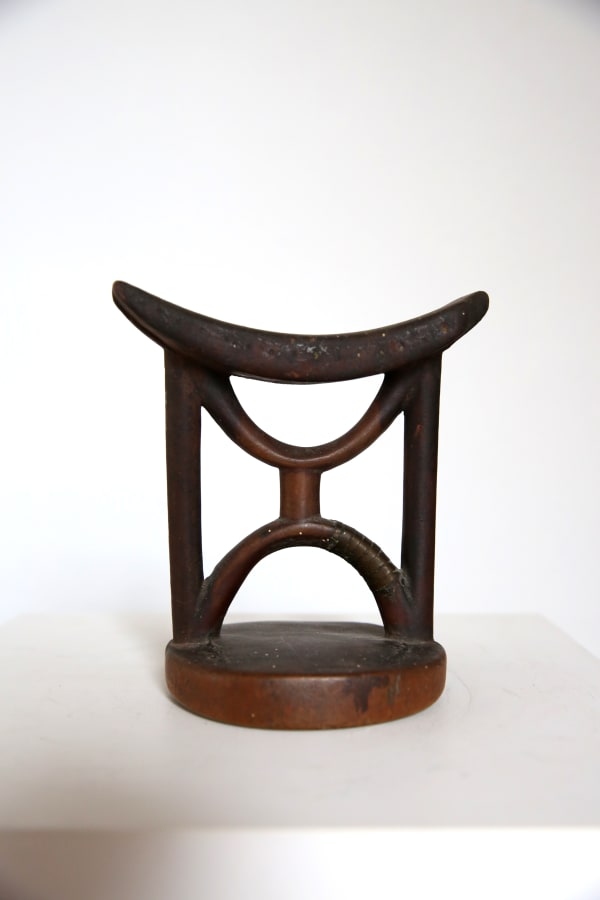 Anonymous Mfinu artist, Headrest